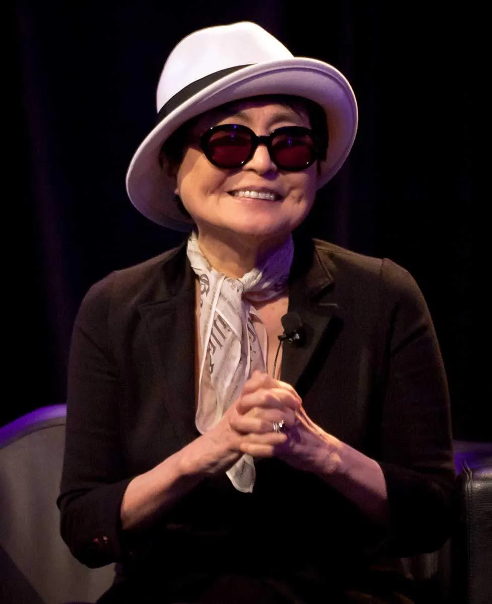 yoko-ono-artist-old-hat-portrait.jpg