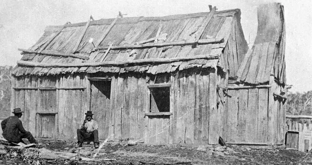 slab-hut-australian-history.jpg