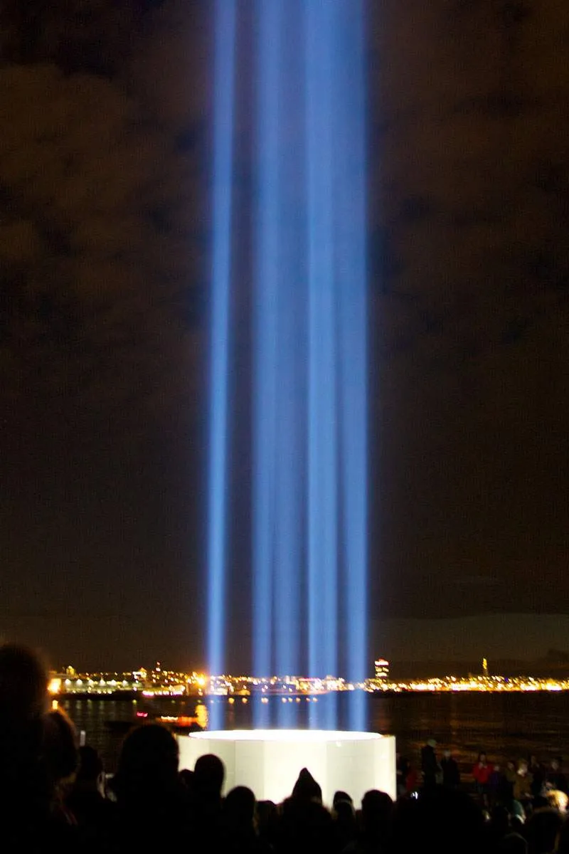 imagine-peace-tower-yoko-ono-light-insta