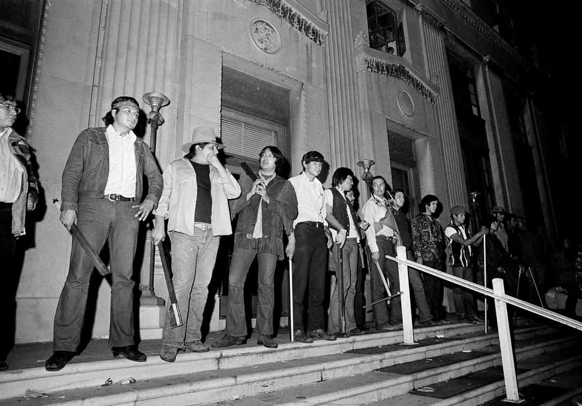 american-indian-movement-protestors-trai