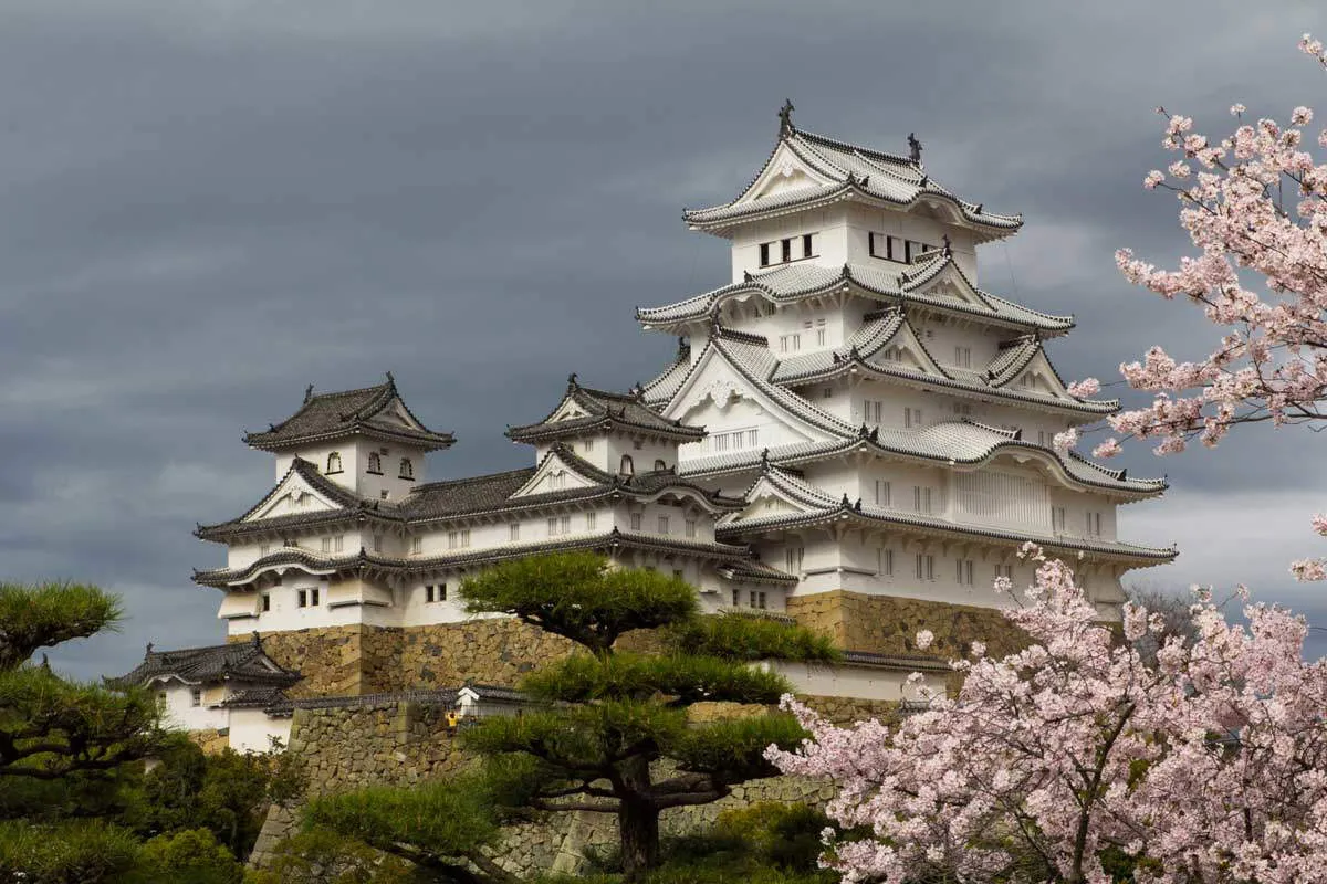 himeji-castle-1.jpg