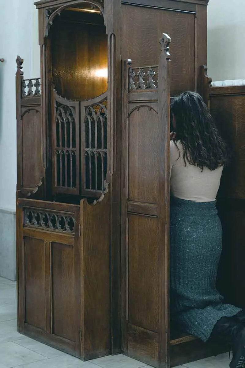 confessional-booth-catholic.jpg