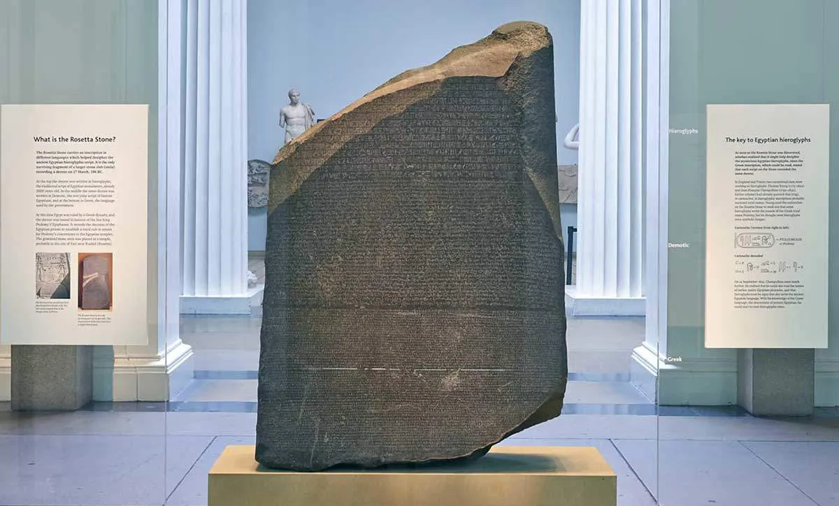 rosetta-stone-british-museum-london.jpg