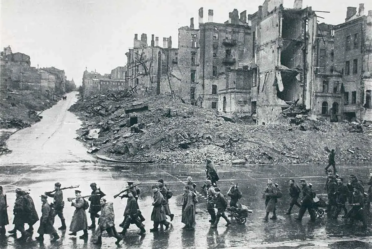 kiev-1943-liberation.jpg