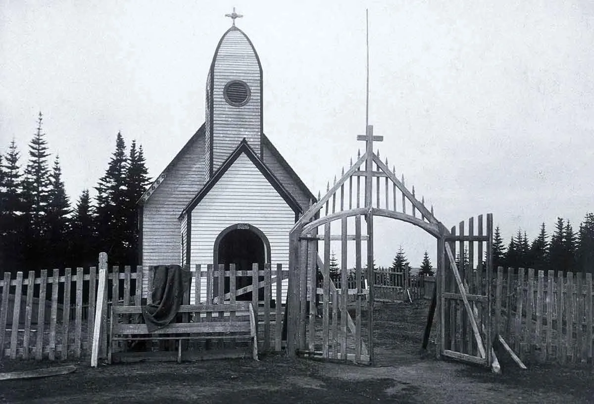 mikmaq-chapel-first-nations-canada.jpg