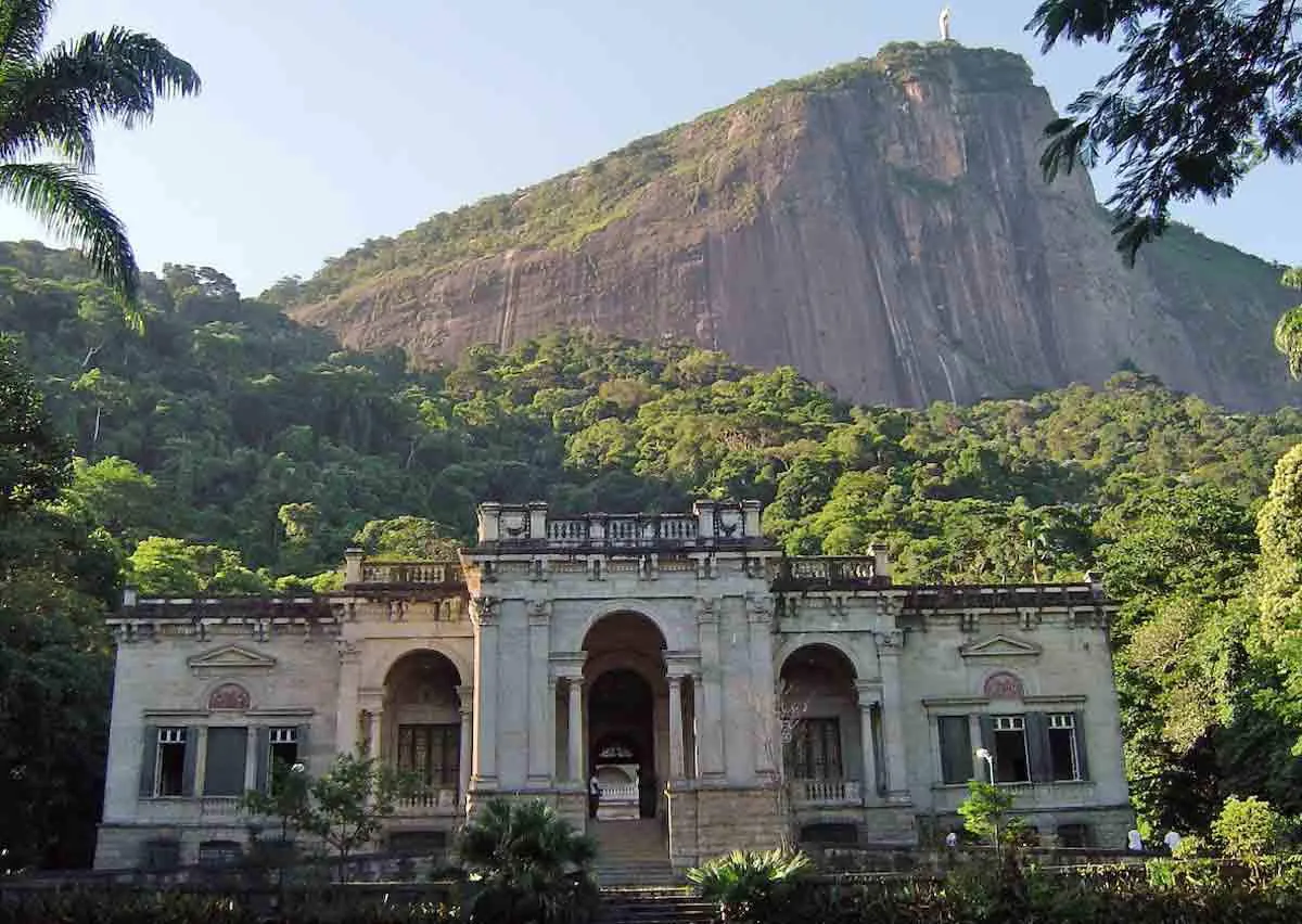 rio-de-janeiro-parque-lage.jpg