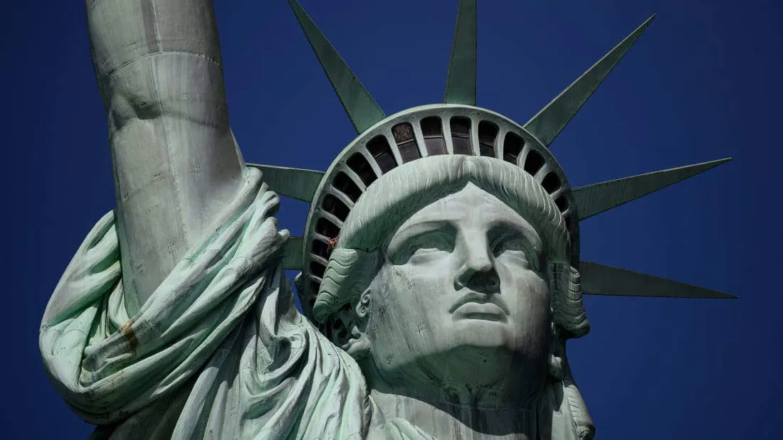 statue-of-liberty-crown-visits.jpg