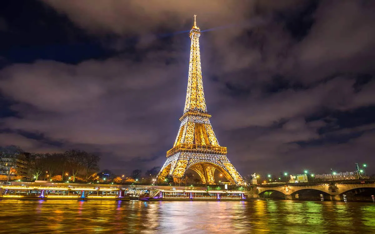 eiffel-tower-night-paris.jpg