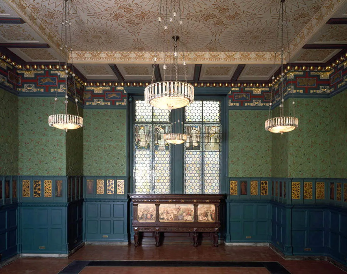 morris-room-19th-century-art.jpg