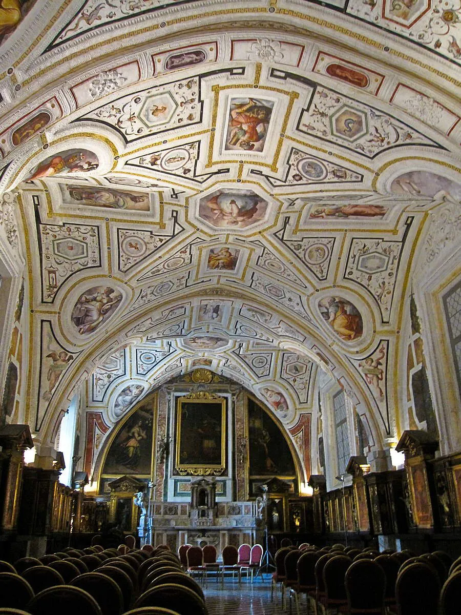 chiesa-sant-anna-lombardi-interior.jpg