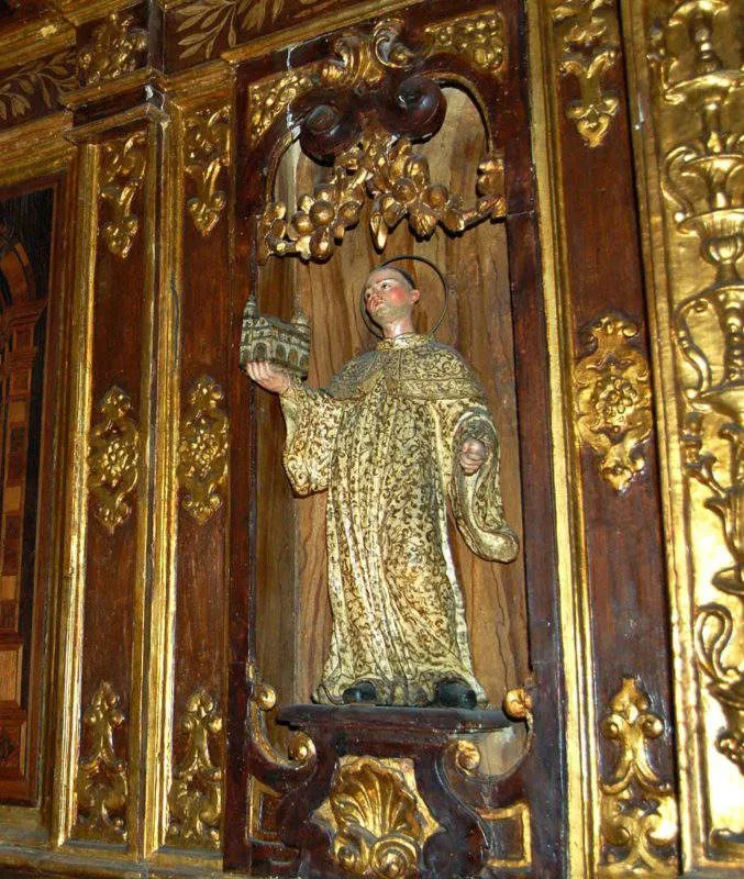 wood-art-vasari-sacristy-statues-e159684