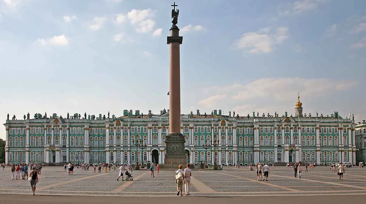 hermitage-museum-saint-petersburg.jpg