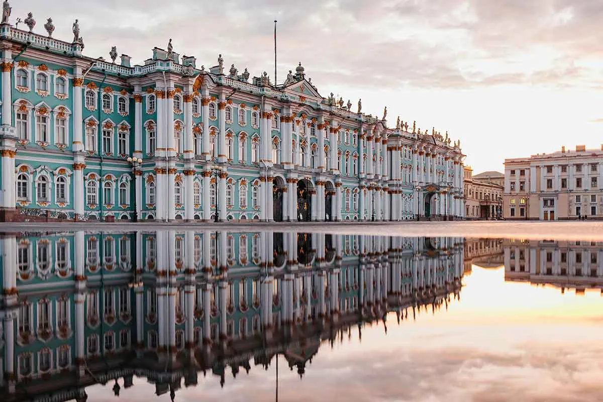 winter-palace-pexels.jpg