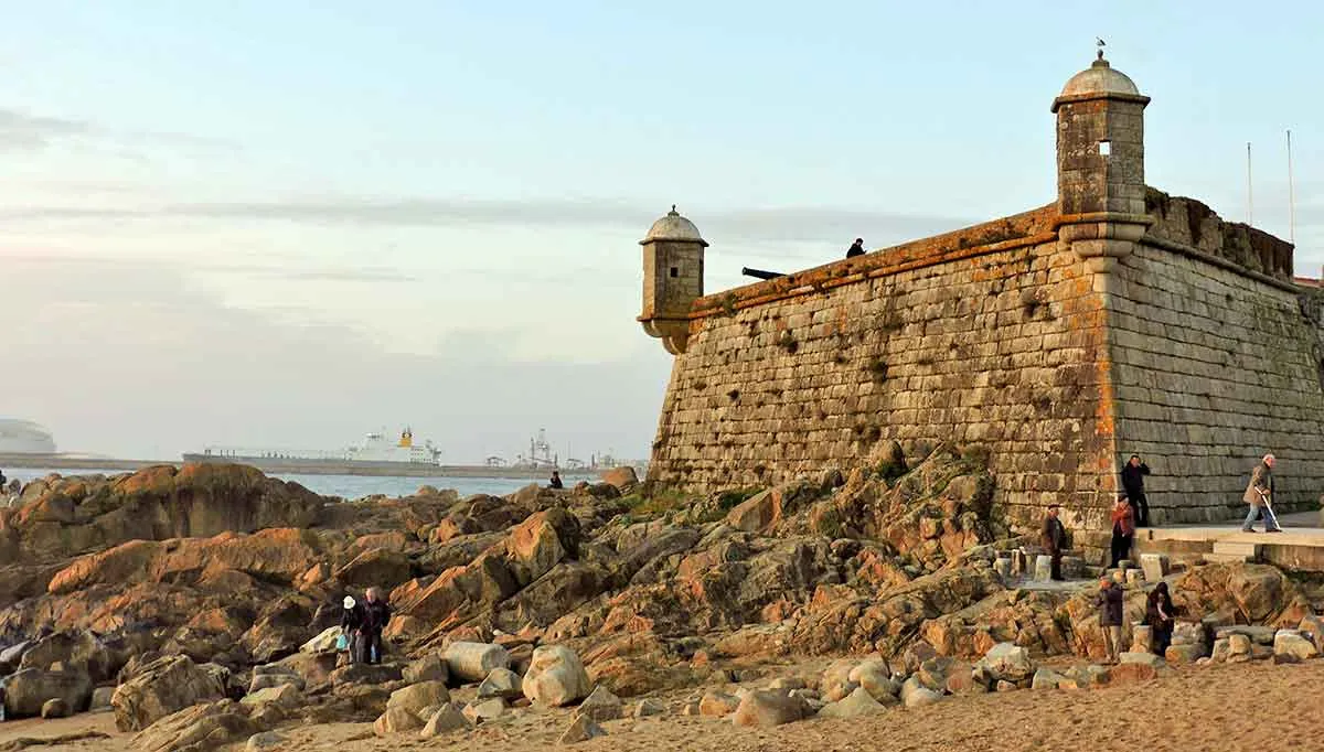 cheese-castle-porto.jpg