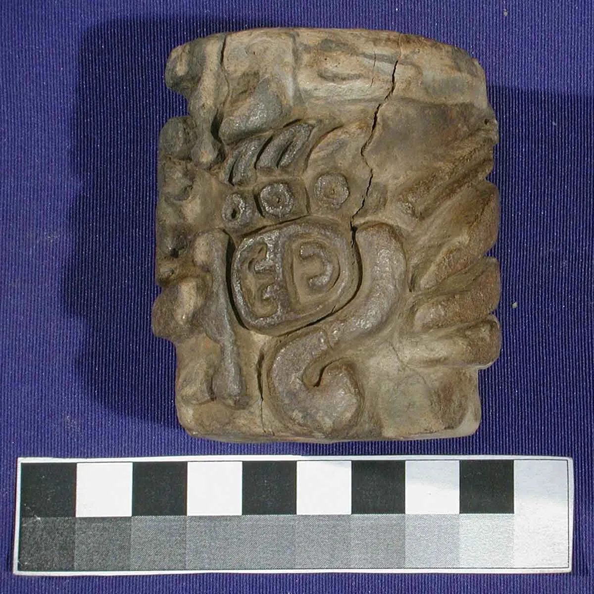 olmec-cylinder-seal-writing.jpg