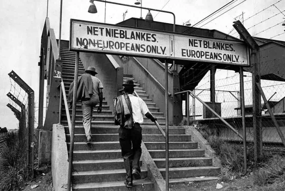 apartheid-south-africa.jpg