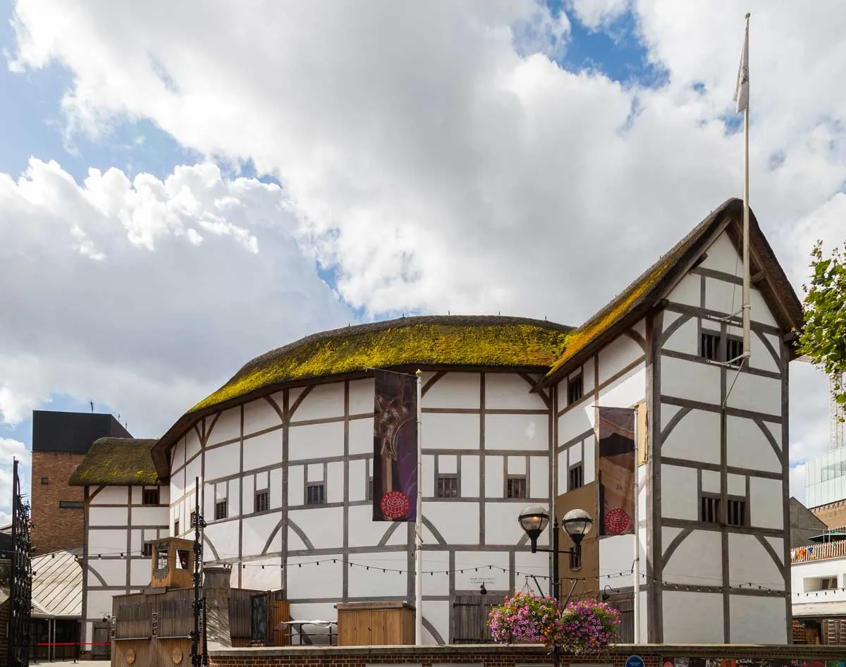 globe-theater-william-shakespeare-london