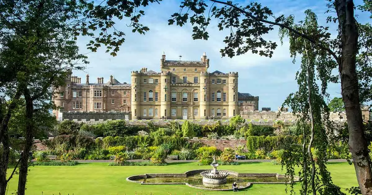 culzean castle main facade