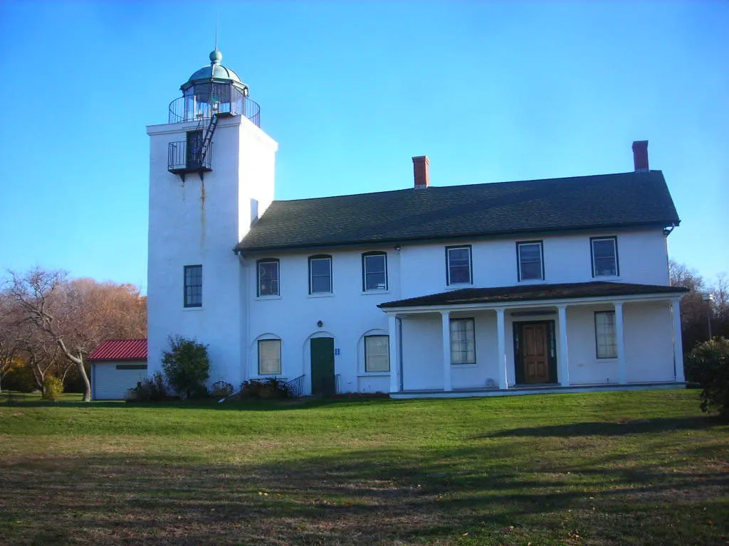 horton point lighthouse southold