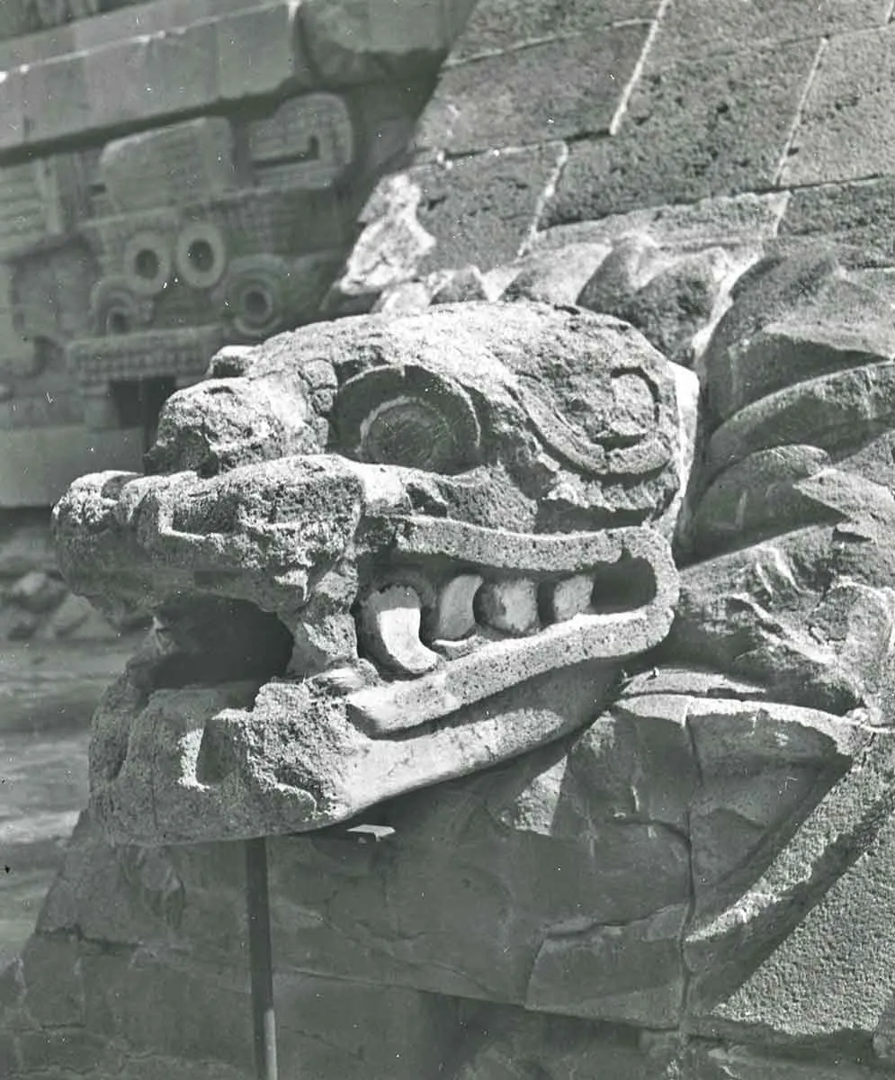 temple of the feathered serpent teotihuacan