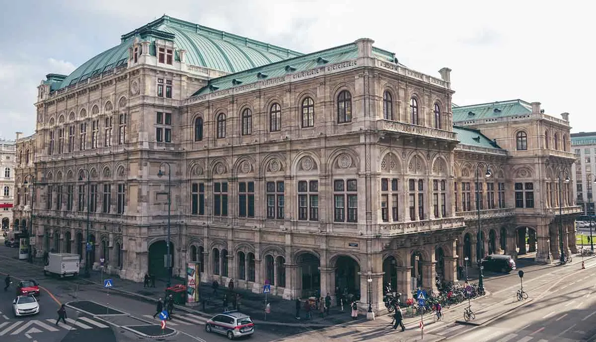 Vienna State Opera Jorge Urosa