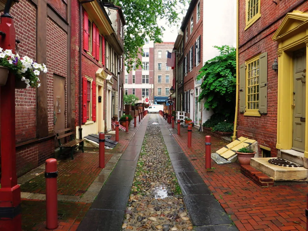 elfreths alley philadelphia pennsylvania