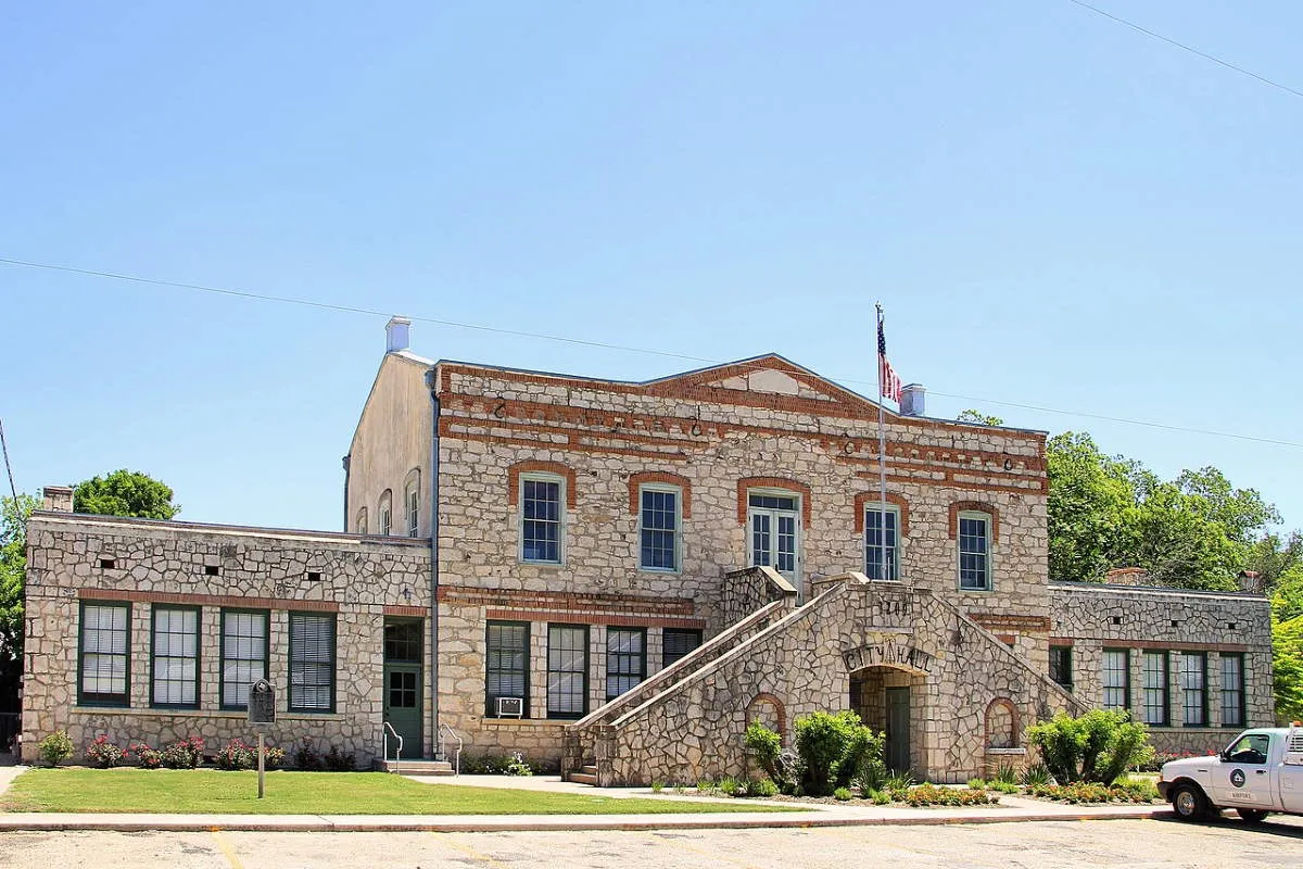 the castroville city hall castroville texas