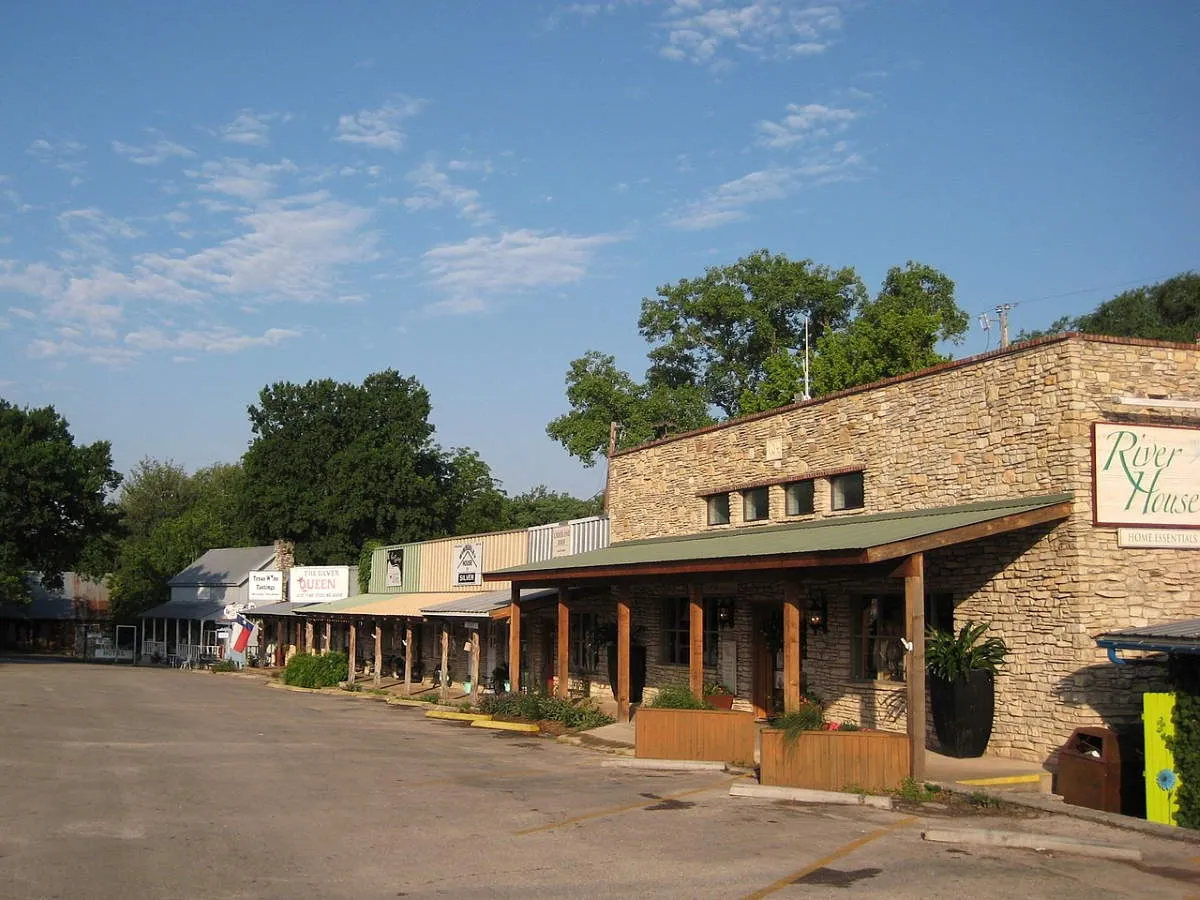 shops wimberley texas