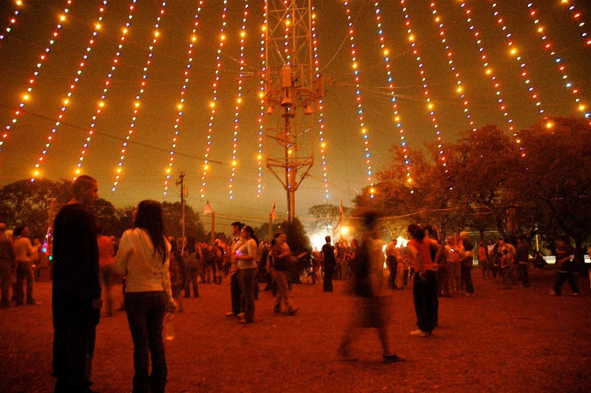 trail of lights austin texas