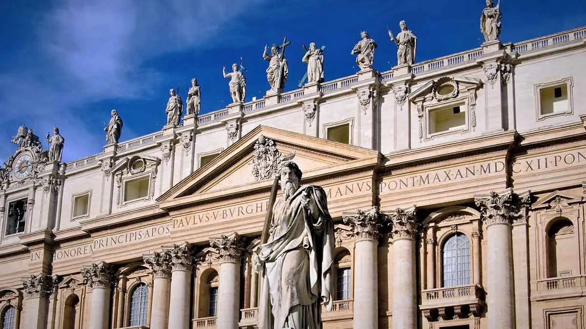 vatican pontmax facade