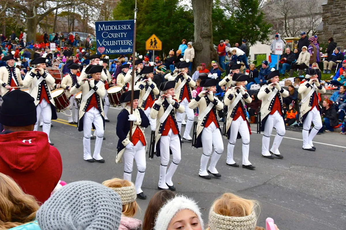 thanksgiving parade plymouth massachusetts