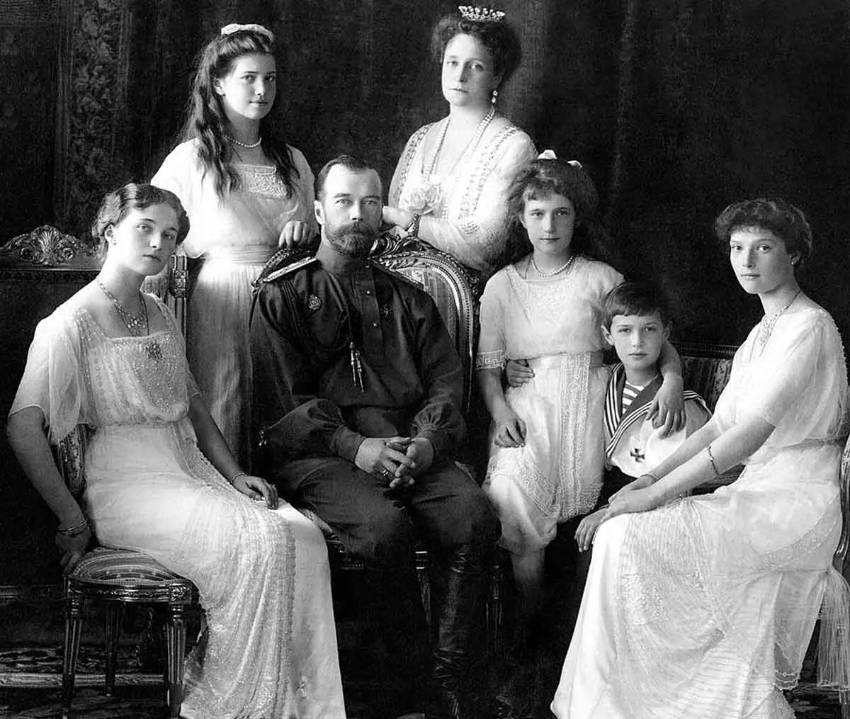 romanov-family-1913-photo