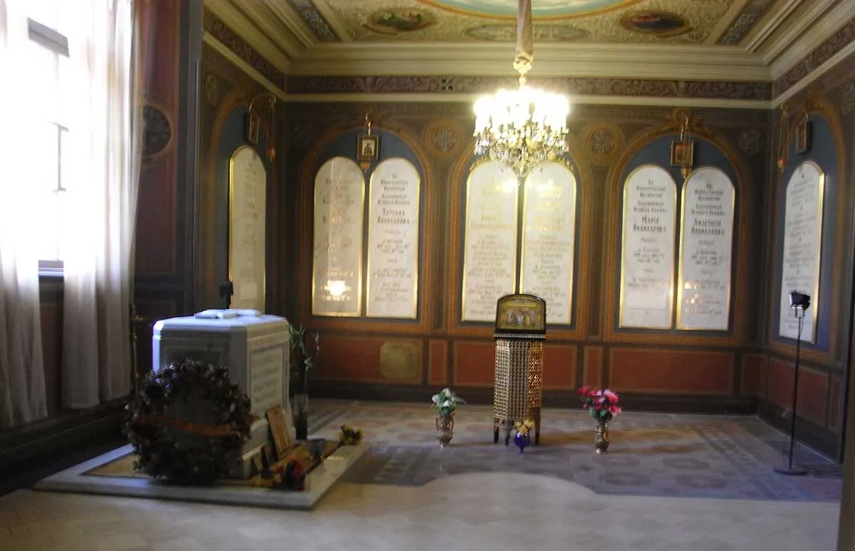 romanov memorial chapel 2011