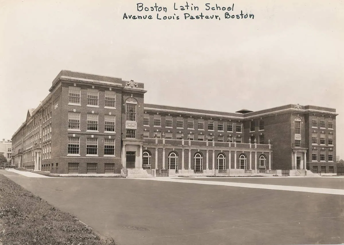 boston latin school building boston massachusetts