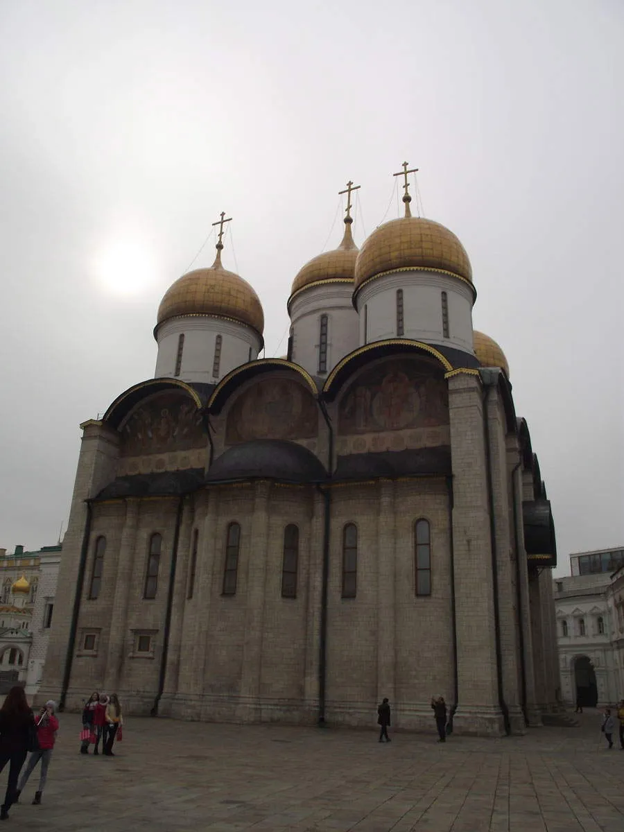 dormition cathedral moscow 2017