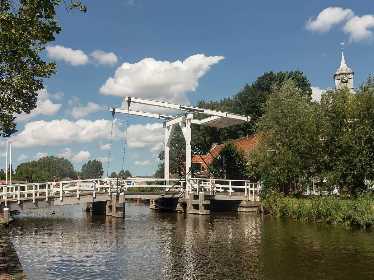 kerkbrug ouderkerk aan de amstel netherlands