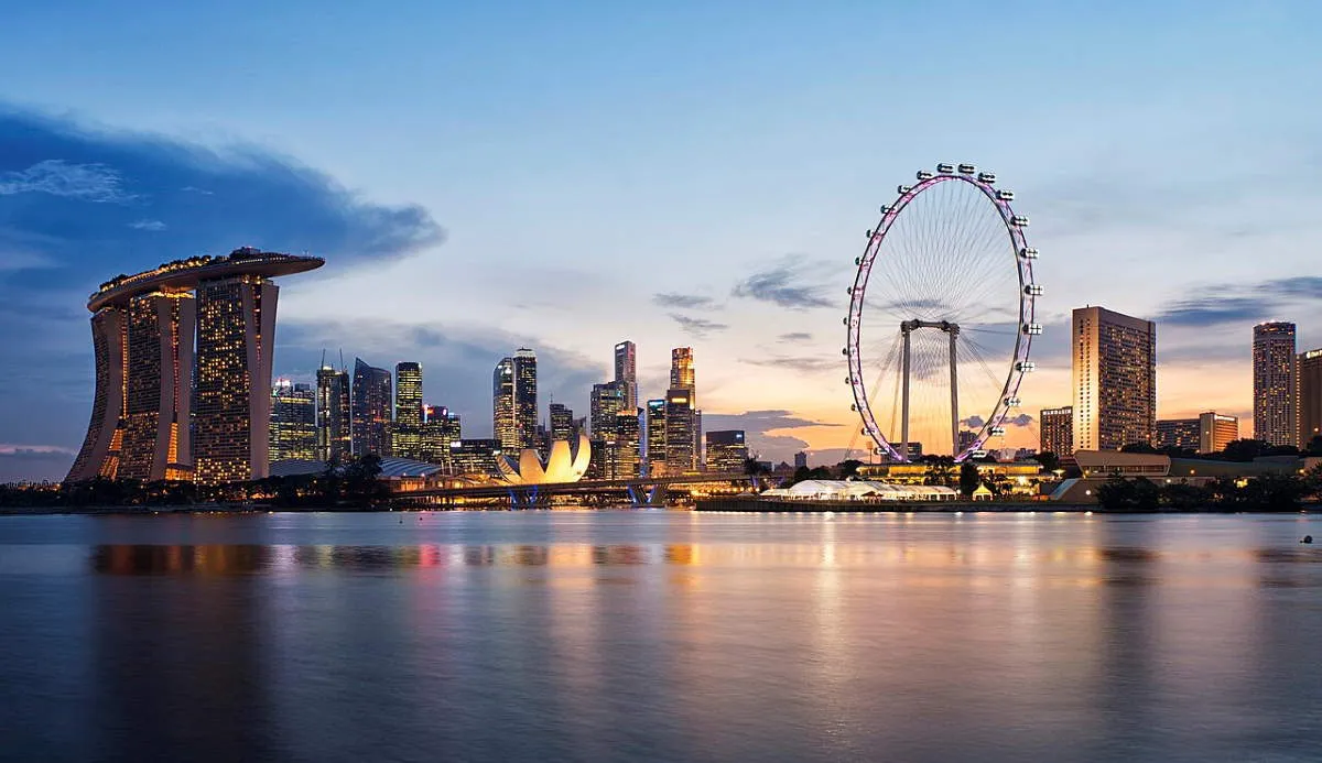 singapore skyline from gardens bay