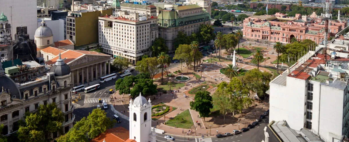 plaza de mayo buenos aires argentina