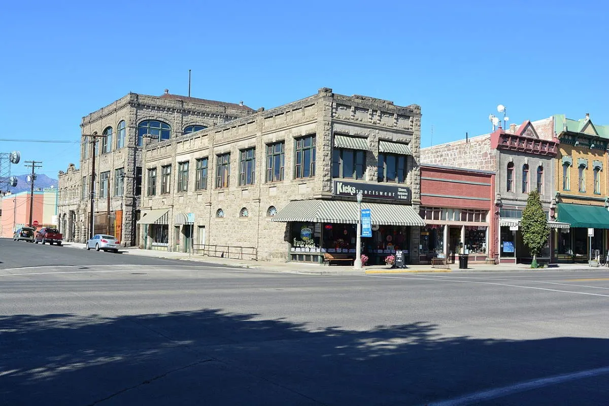 historic downtown baker city oregon