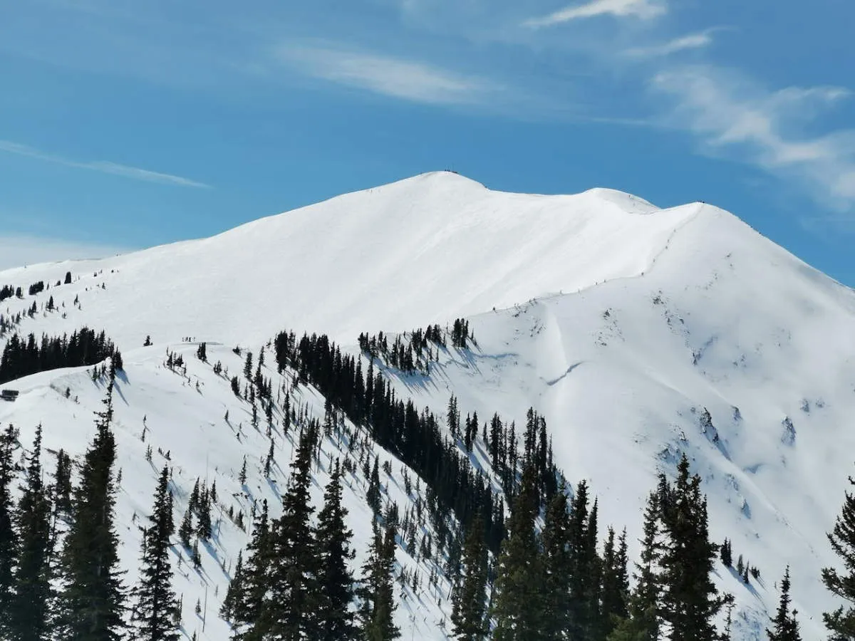 snow covered mountains aspen colorado