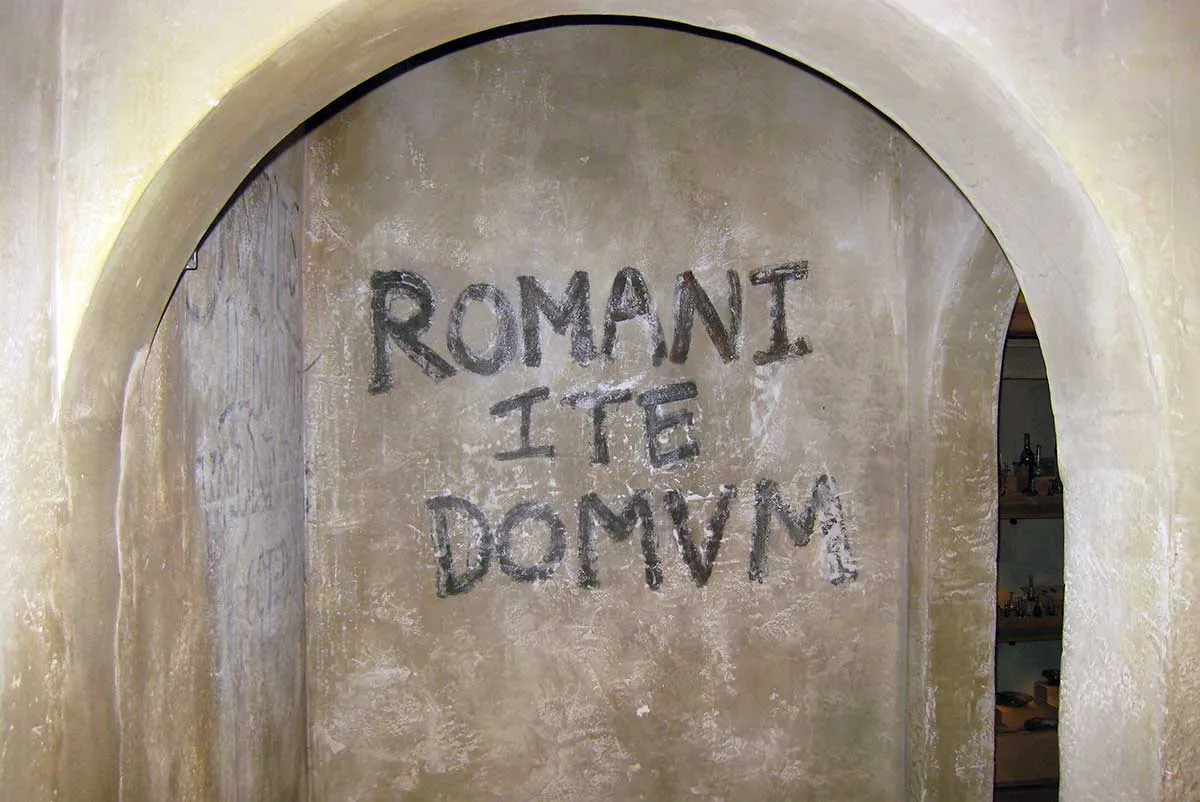 romani ite domum