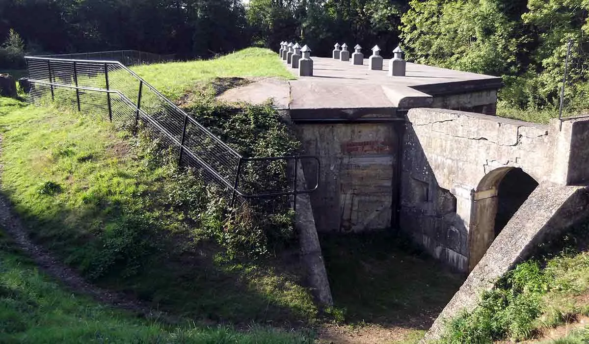 surrey box hill fort