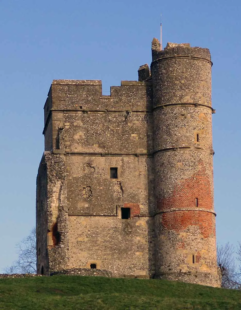 berkshire donnington castle