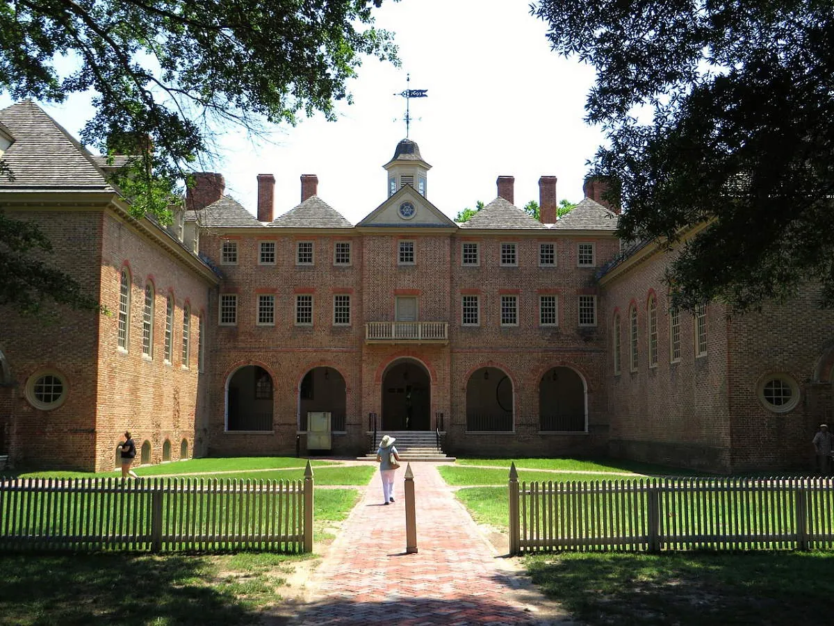 wren building college william mary williamsburg