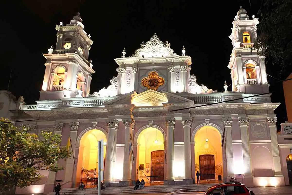 阿根廷历史爱好者必去的10个地方