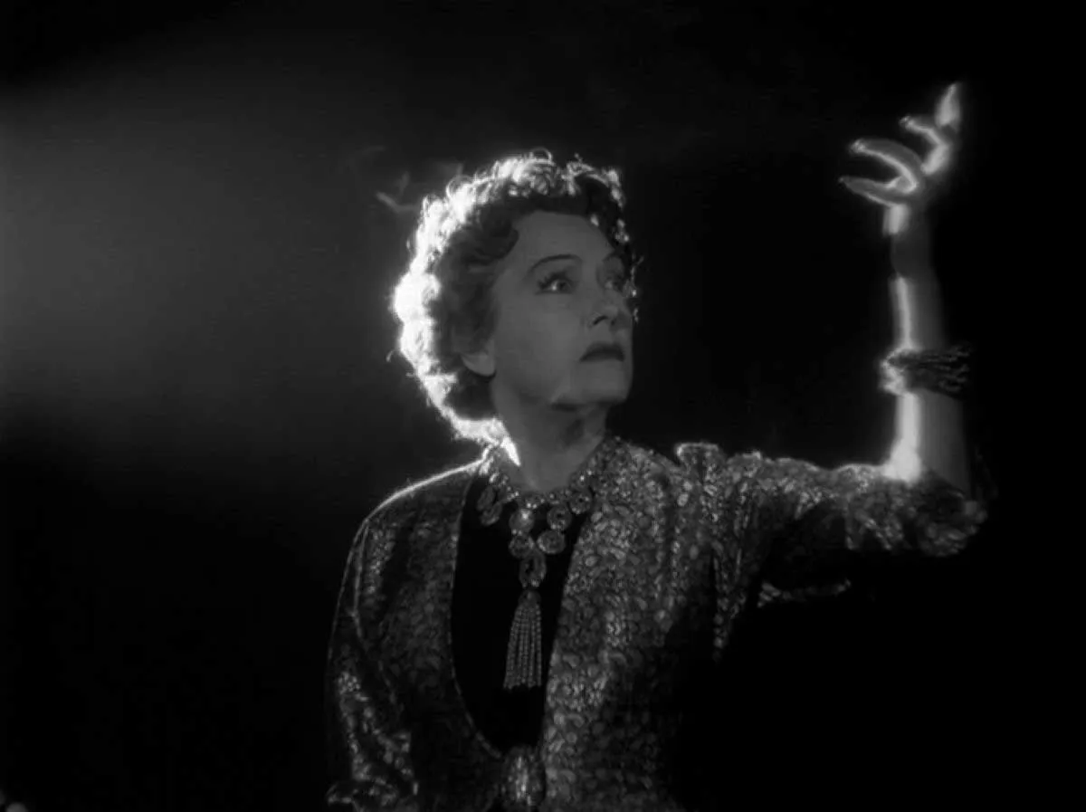 十一部必看电影,了解黑色电影精髓