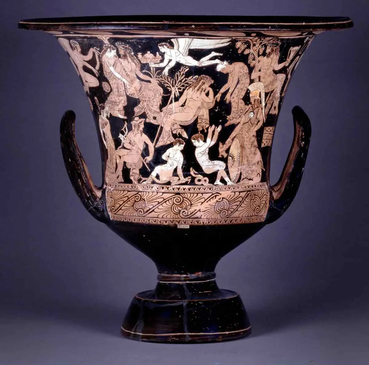 雅典娜：智慧、战争与纺织女神