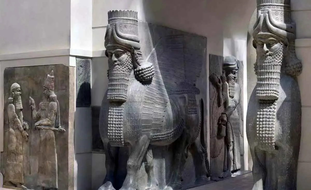 亚述大帝萨尔贡二世:辉煌战役与传奇人生