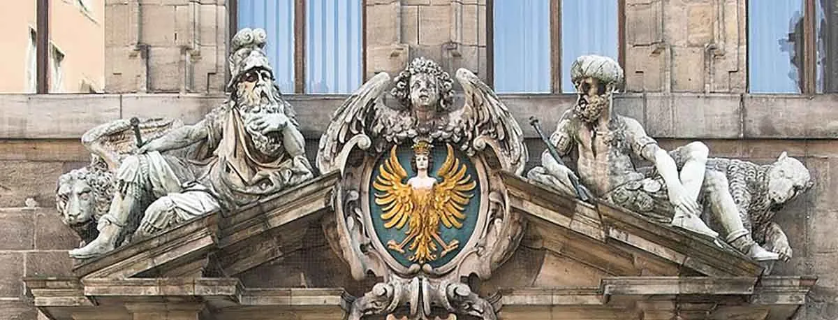 启示录两兽象征何物？