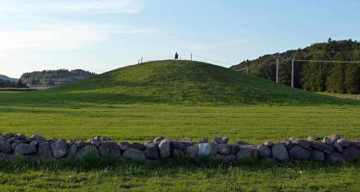 北欧亡灵：维京海盗世界的幽灵